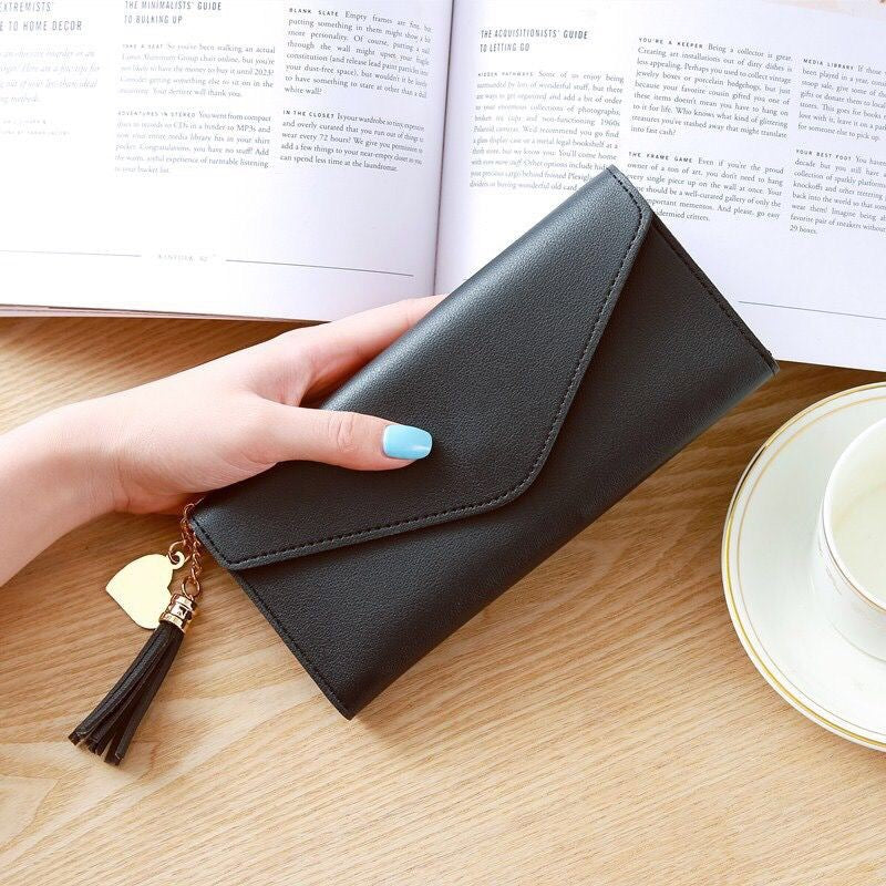 Women's Long Trendy Heart-shaped Pendant Simple Stylish Versatile Ladies Wallets