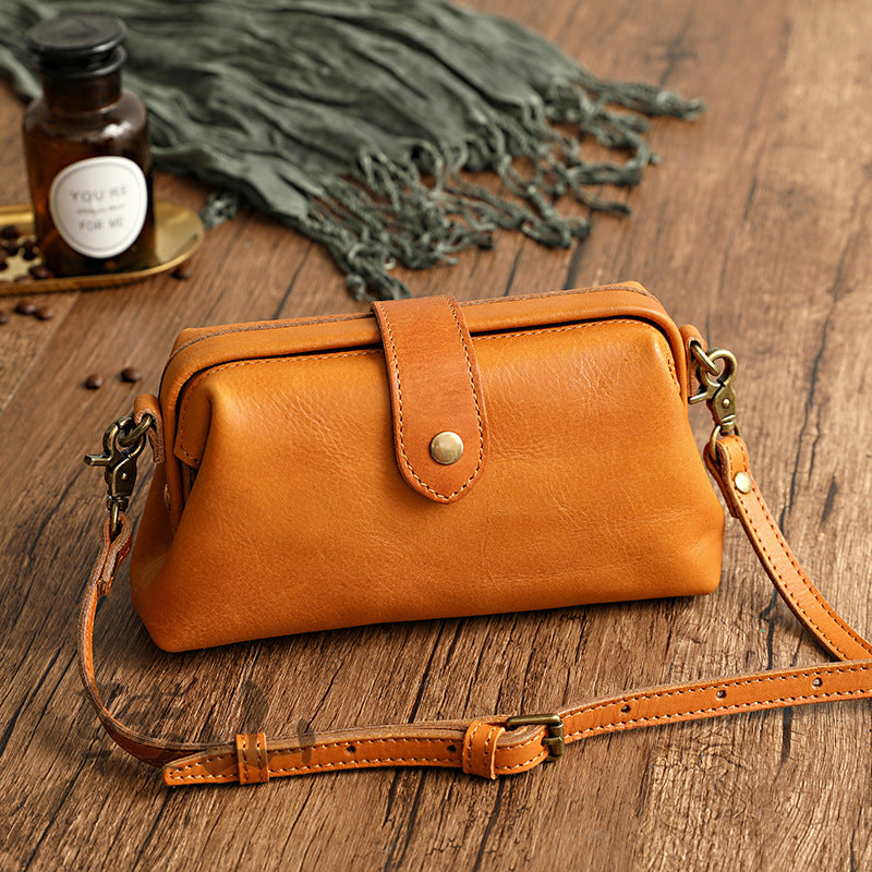 Handmade Summer Vegetable Tanning Leather Frame Crossbody Bags