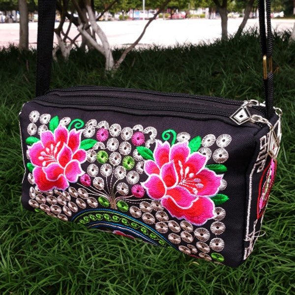 Stall Yunnan National Style Embroidered Triple Crossbody Bags