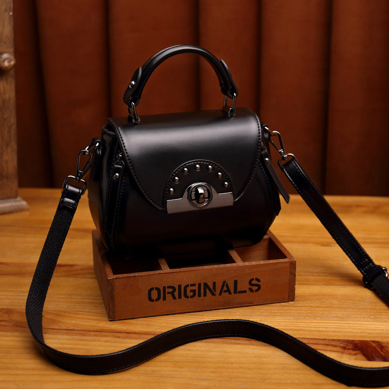 Women's Mature Elegant Retro Fashion Soft Handbags