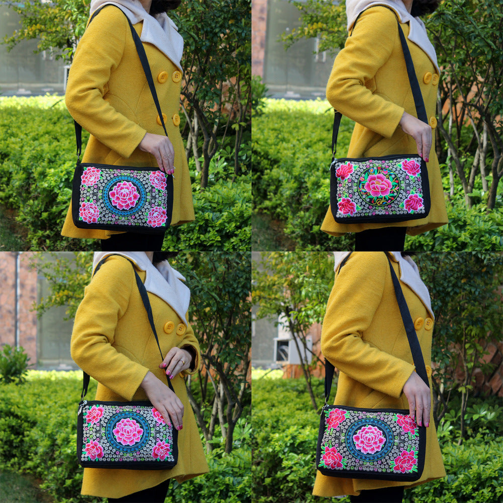 Women's National Style Embroidered For Embroidery Triple Crossbody Bags