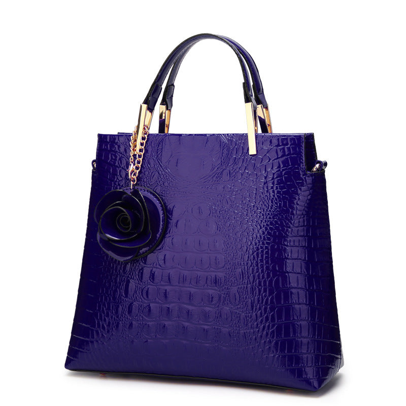 Women's Patent Leather Crocodile Pattern Shell Handbags