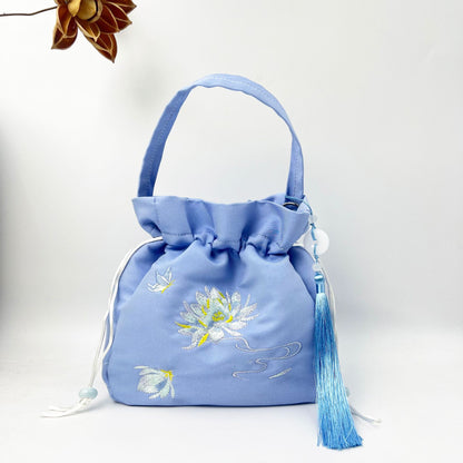 Spring Outing With Embroidered Han Chinese Clothing Antiquity Handbags