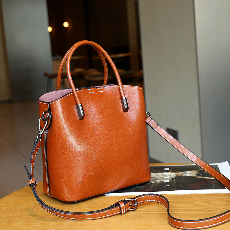 Women's Stylish Fashion Leather Simple Portable Shoulder Bags