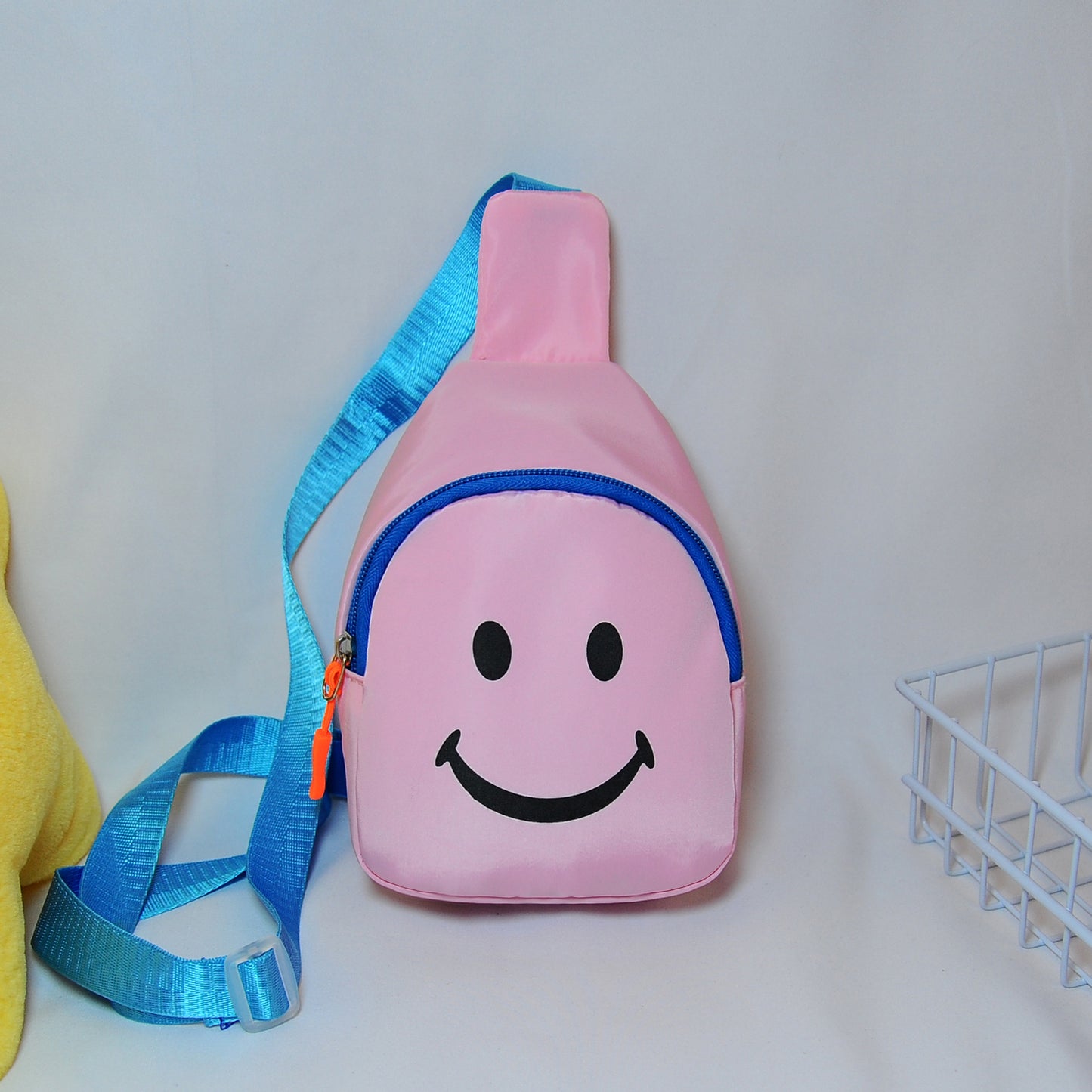 Charming Cool Attractive Smiley Cute Small Children's Shoulder Bags