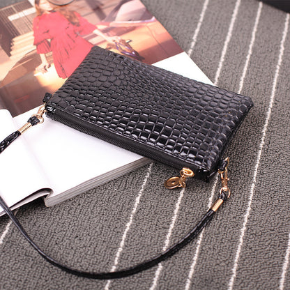 Women's Attractive Fashionable Crocodile Pattern Mobile Crossbody Bags