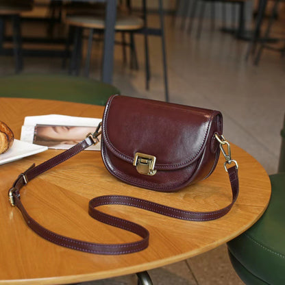 Women's Vintage Saddle Stylish Vegetable Tanned Leather Cow Crossbody Bags