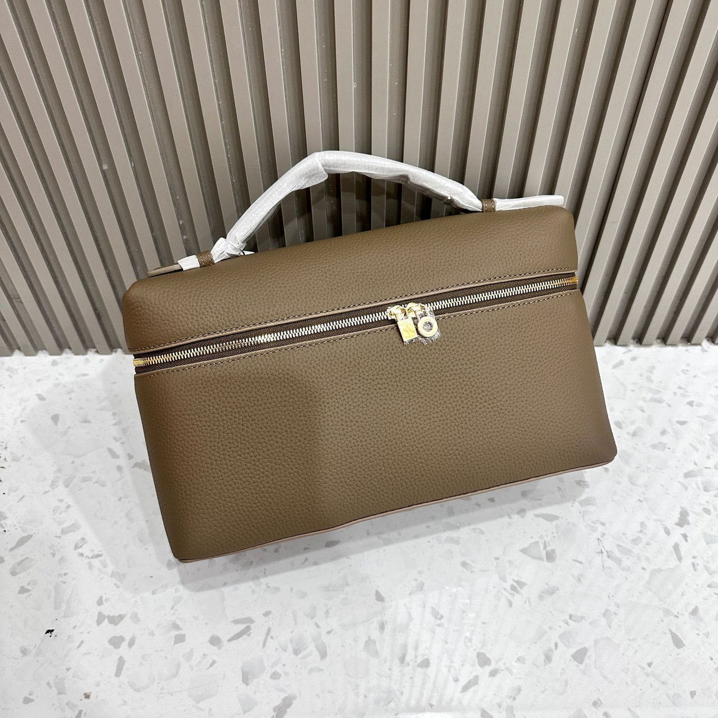 Sac à bandoulière haut tendance en cuir de vache pour femme