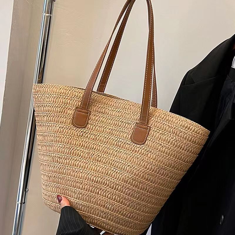 Women's Woven Large Capacity Vacation Beach Commuter Shoulder Bags