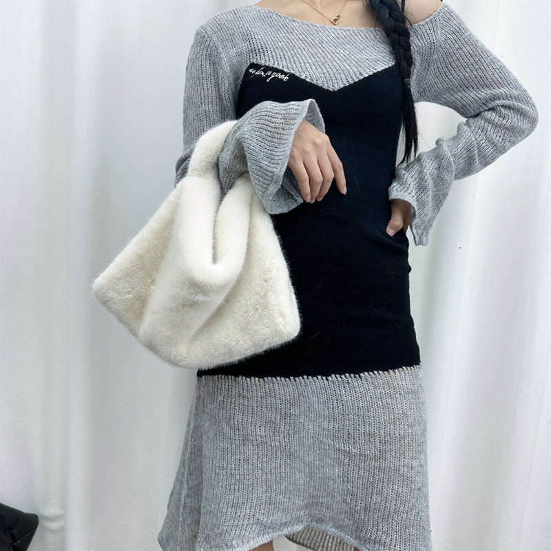 Soft Touch Furry Plush Hand High-grade Handbags