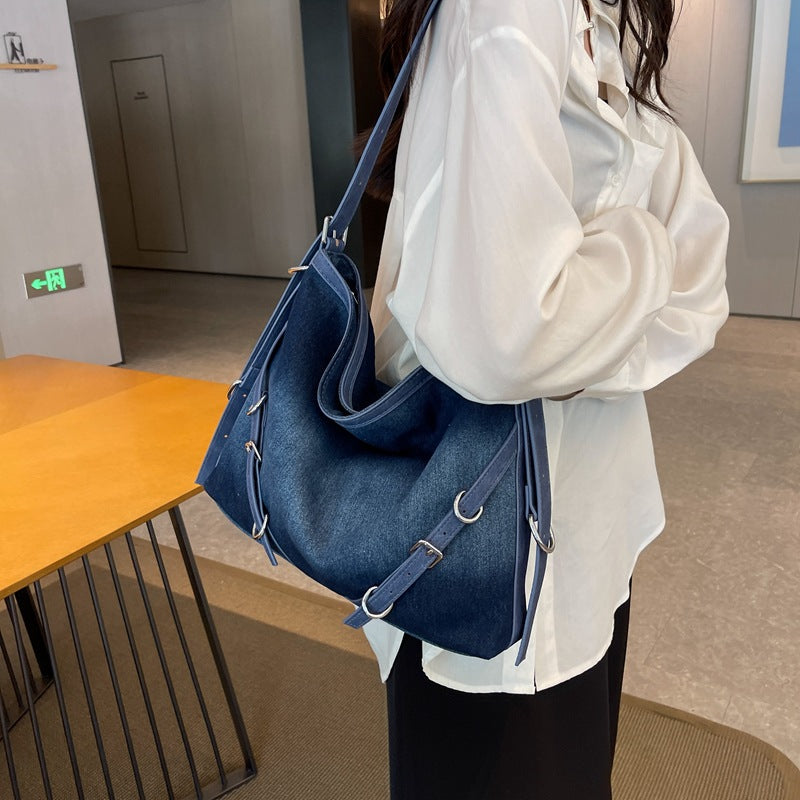 Women's Korean Style Large Capacity Retro Gradient Shoulder Bags