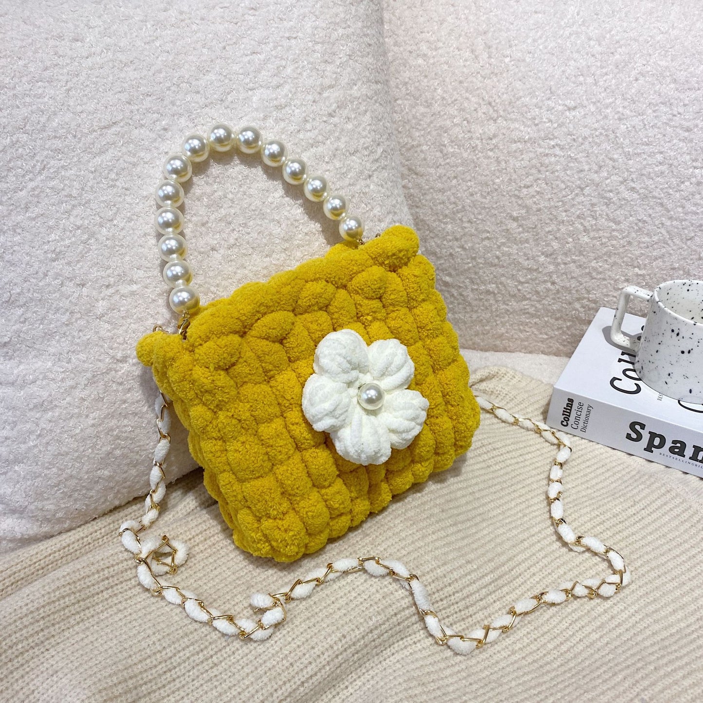 Hand-woven Cream Puff Floral Material For Bags