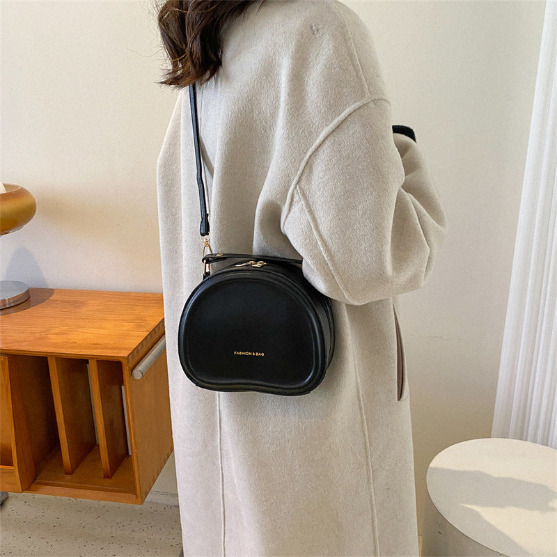 Small Female Sense Niche Fashion Round Handbags