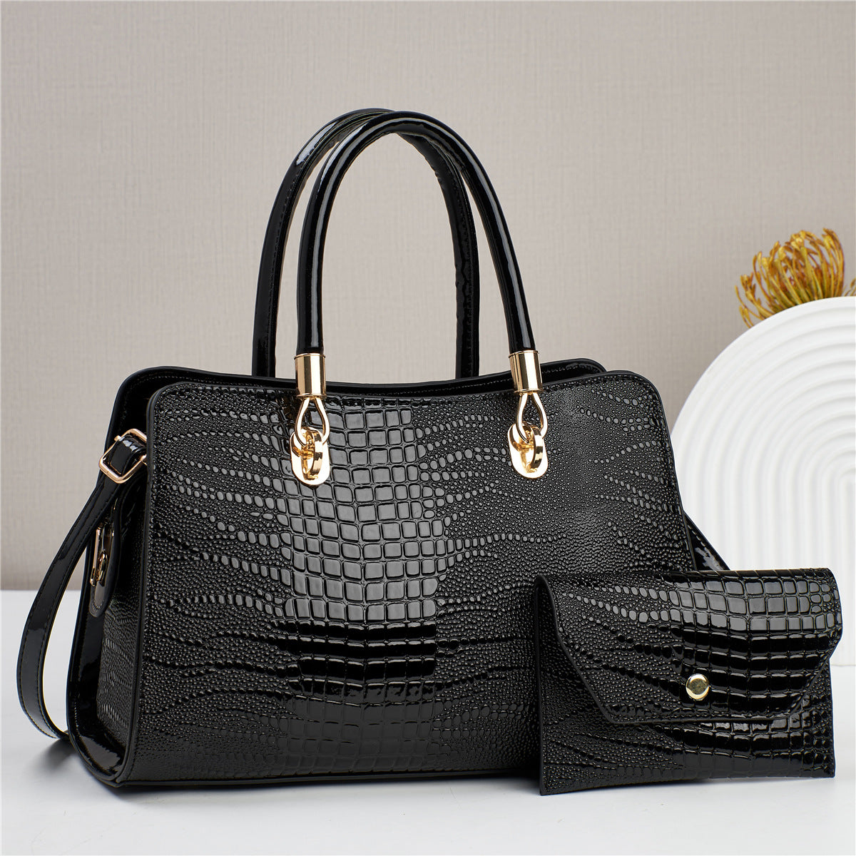 Women's Large Capacity Fashion Crocodile Pattern Mother Handbags