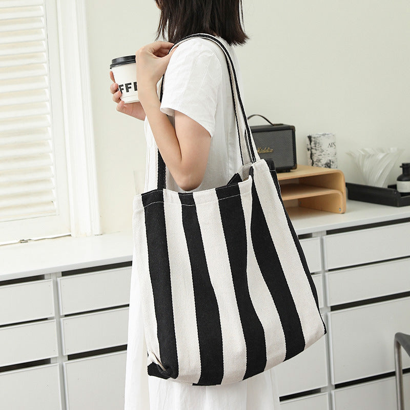 Women's Style Leisure Artistic Canvas Simple Fresh Striped Fashion Shoulder Bags