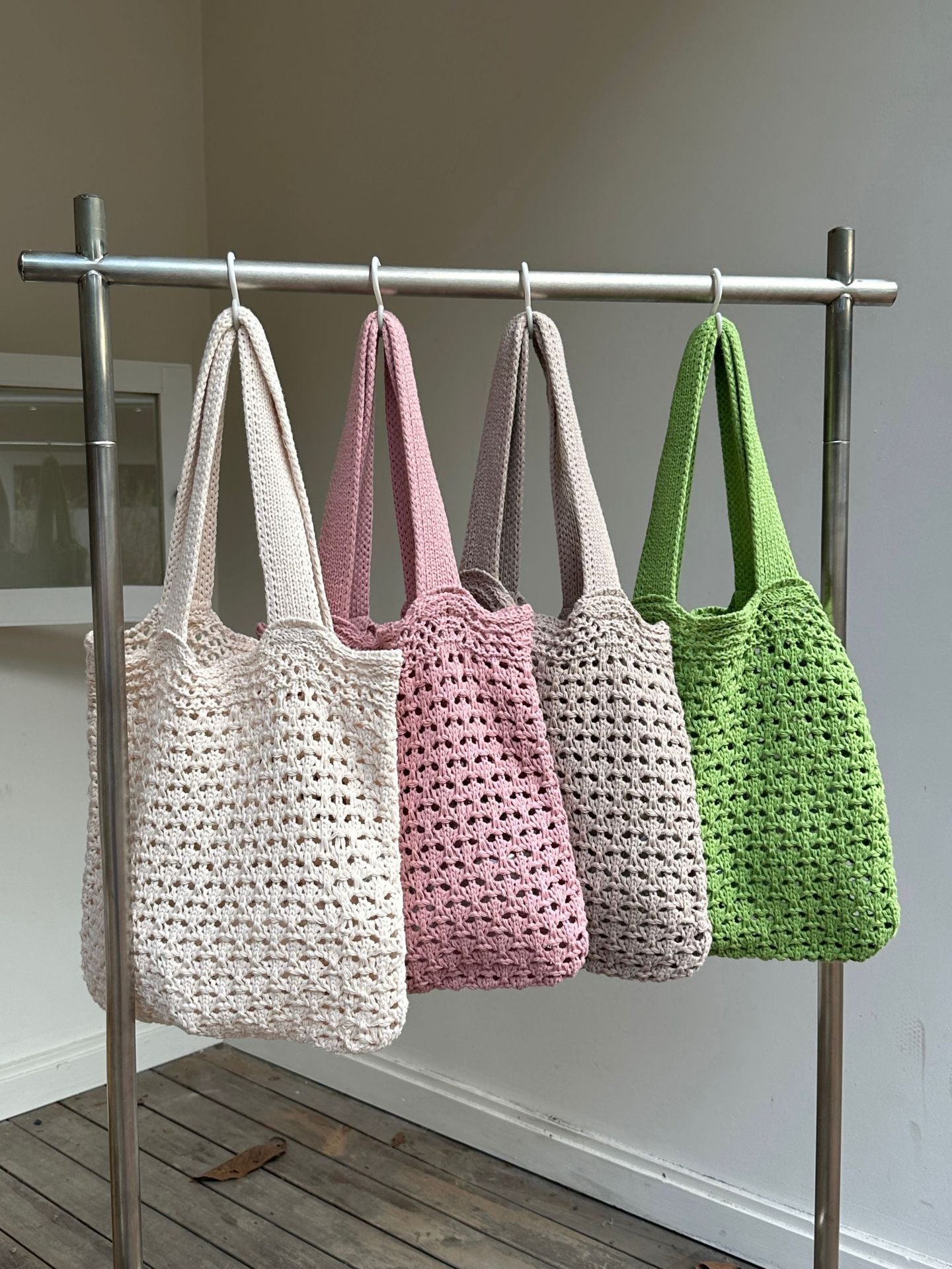 Women's Retro Hollow Knitted Hand-woven Wool Tote Shoulder Bags