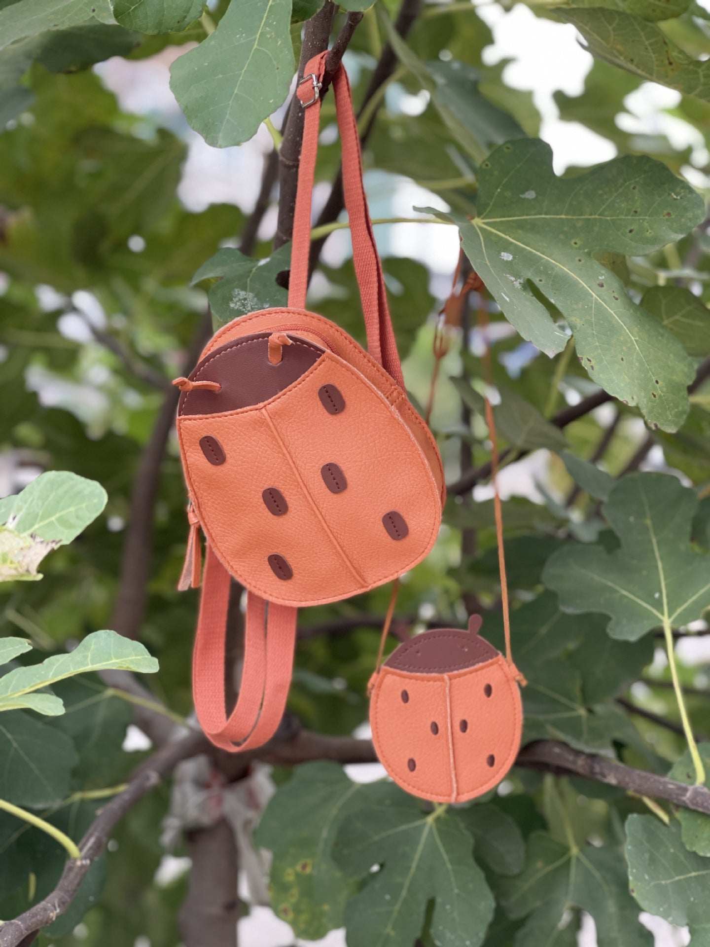 Porte-monnaie pour enfants en cuir souple à motif litchi