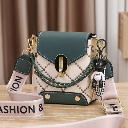 Women's Fashion Embroidery Thread Chain Mini Phone Bags