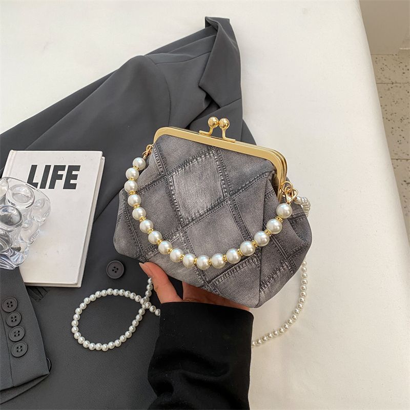 Women's Summer Pearl Fashion Chain Clip Cross Crossbody Bags