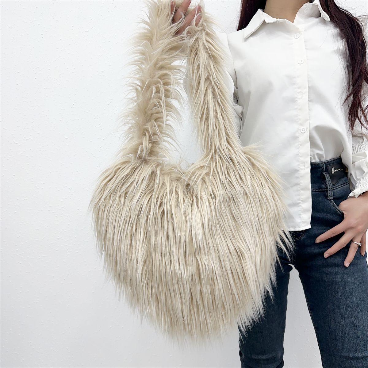 Women's Personalized Trendy Heart Tan Wool Fur Crossbody Bags