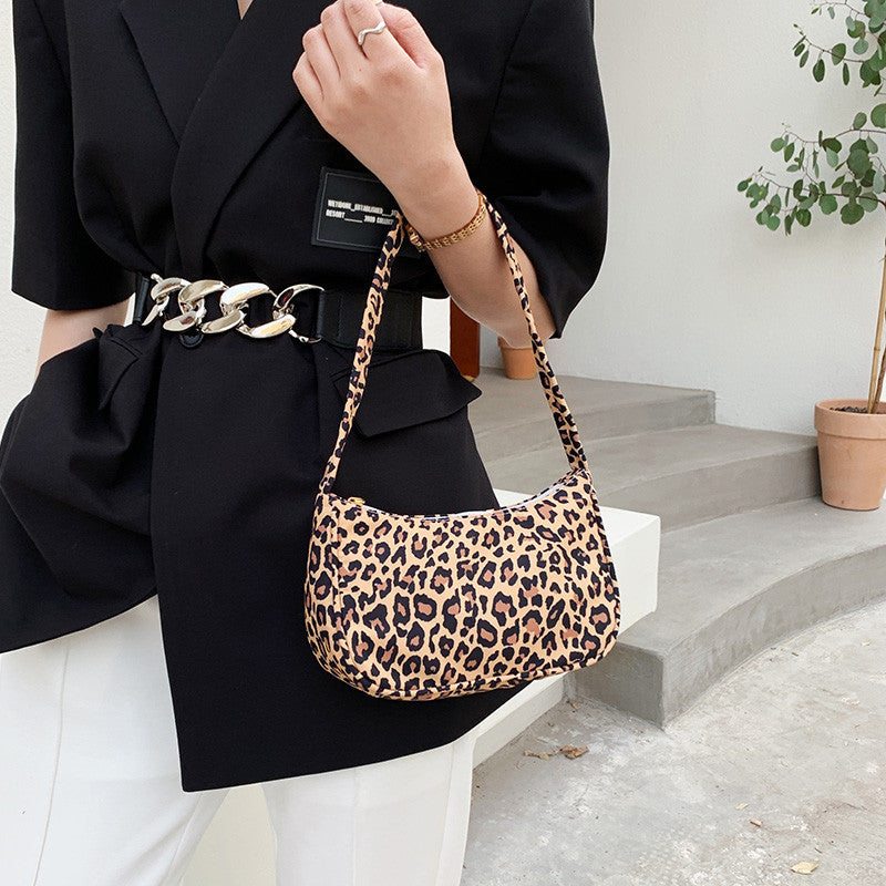 Women's Trendy Contrast Color Korean Style Personalized Shoulder Bags