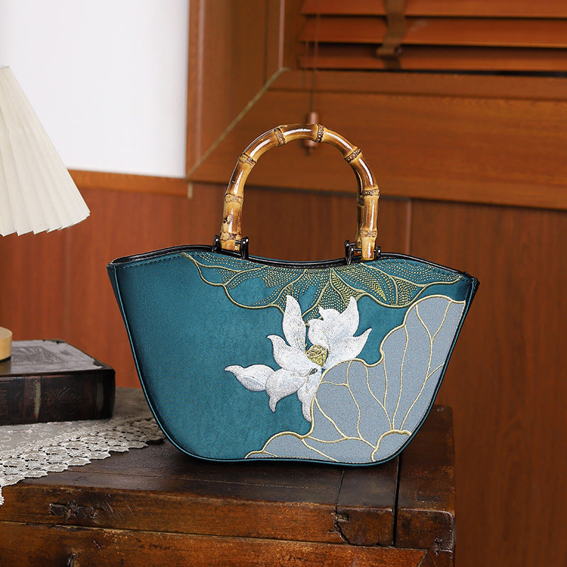 Exquisite Embroidered Chinese Style Cheongsam Banquet Handbags