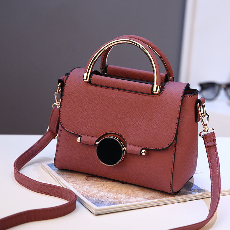 Autumn Fashion Simple Latch Korean Style Shoulder Bags