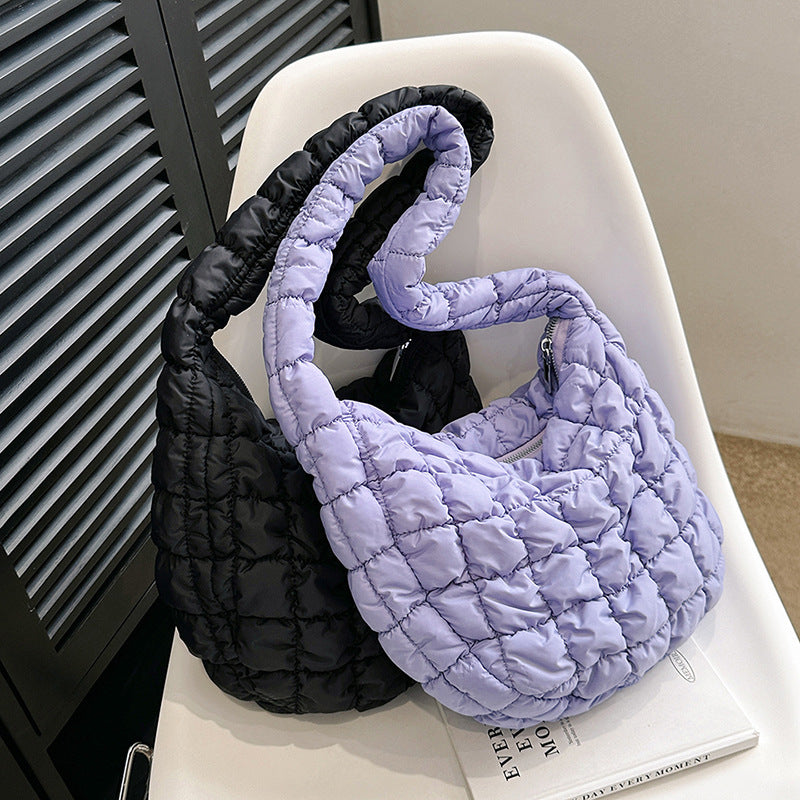 Female Cool Lightweight Large Capacity Dumpling Crossbody Bags