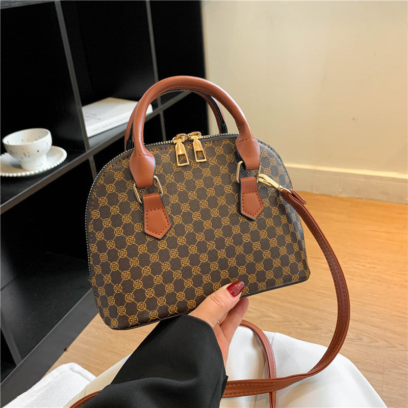 Women's Korean Style Shell Fashionable Printed Portable Handbags