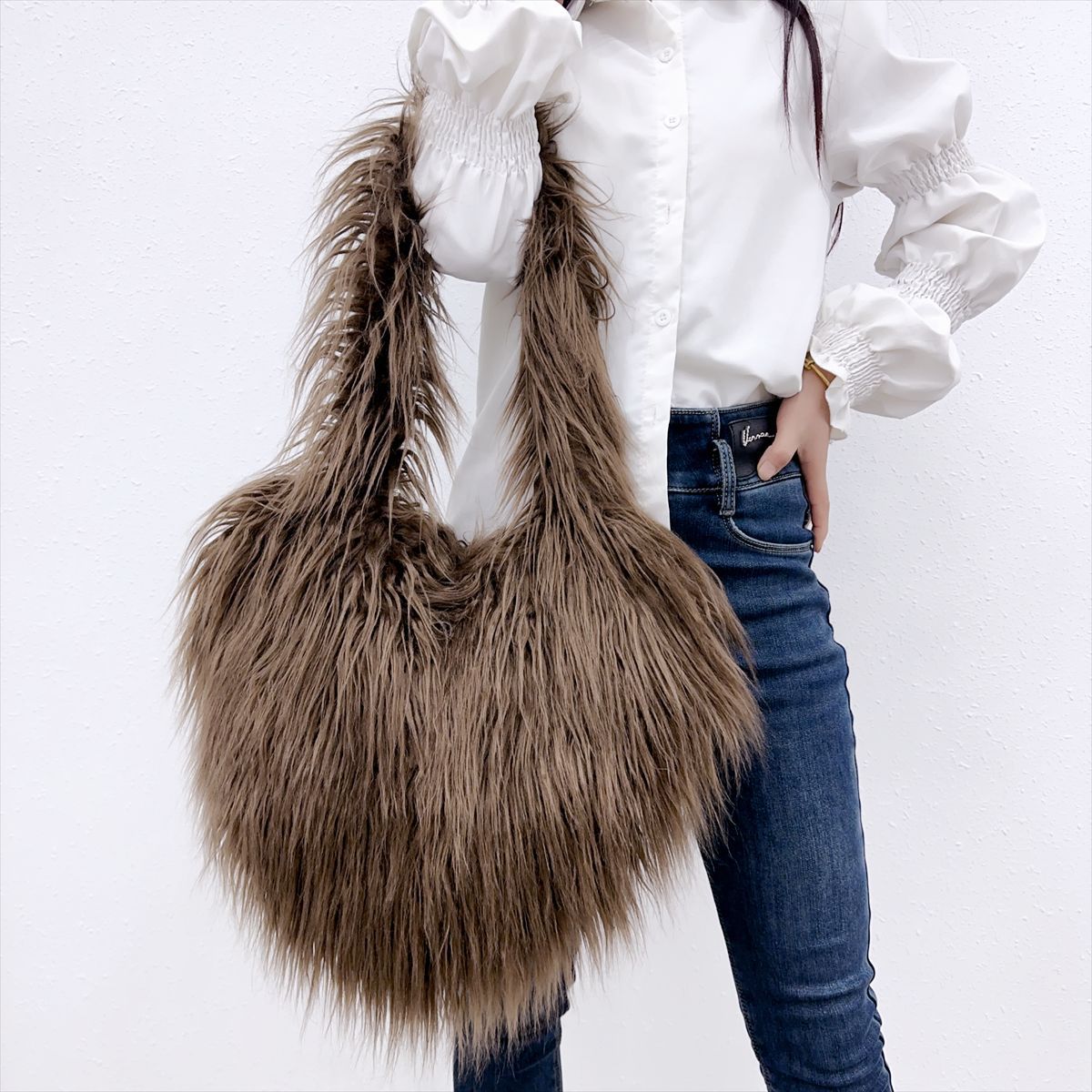 Women's Personalized Trendy Heart Tan Wool Fur Crossbody Bags