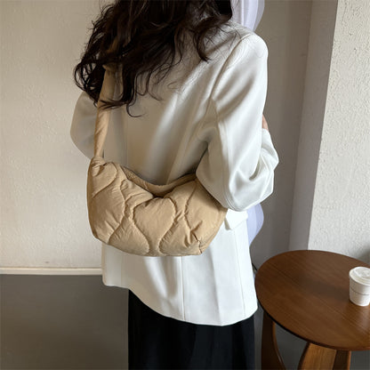 Women's Spring Retro Fashionable Large Capacity Simple Shoulder Bags