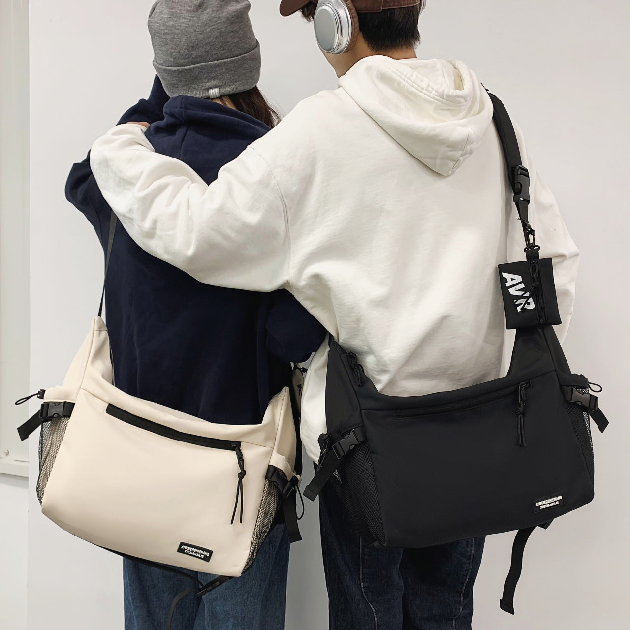 Sacs messagers en toile tendance et élégants pour hommes