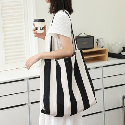 Women's Style Leisure Artistic Canvas Simple Fresh Striped Fashion Shoulder Bags