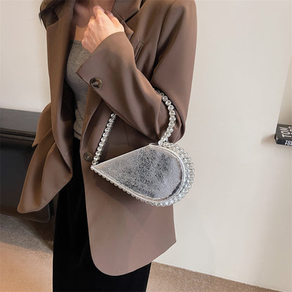 Women's Hand-held Heart-shaped Diamond Fashionable Stylish Hand Handbags