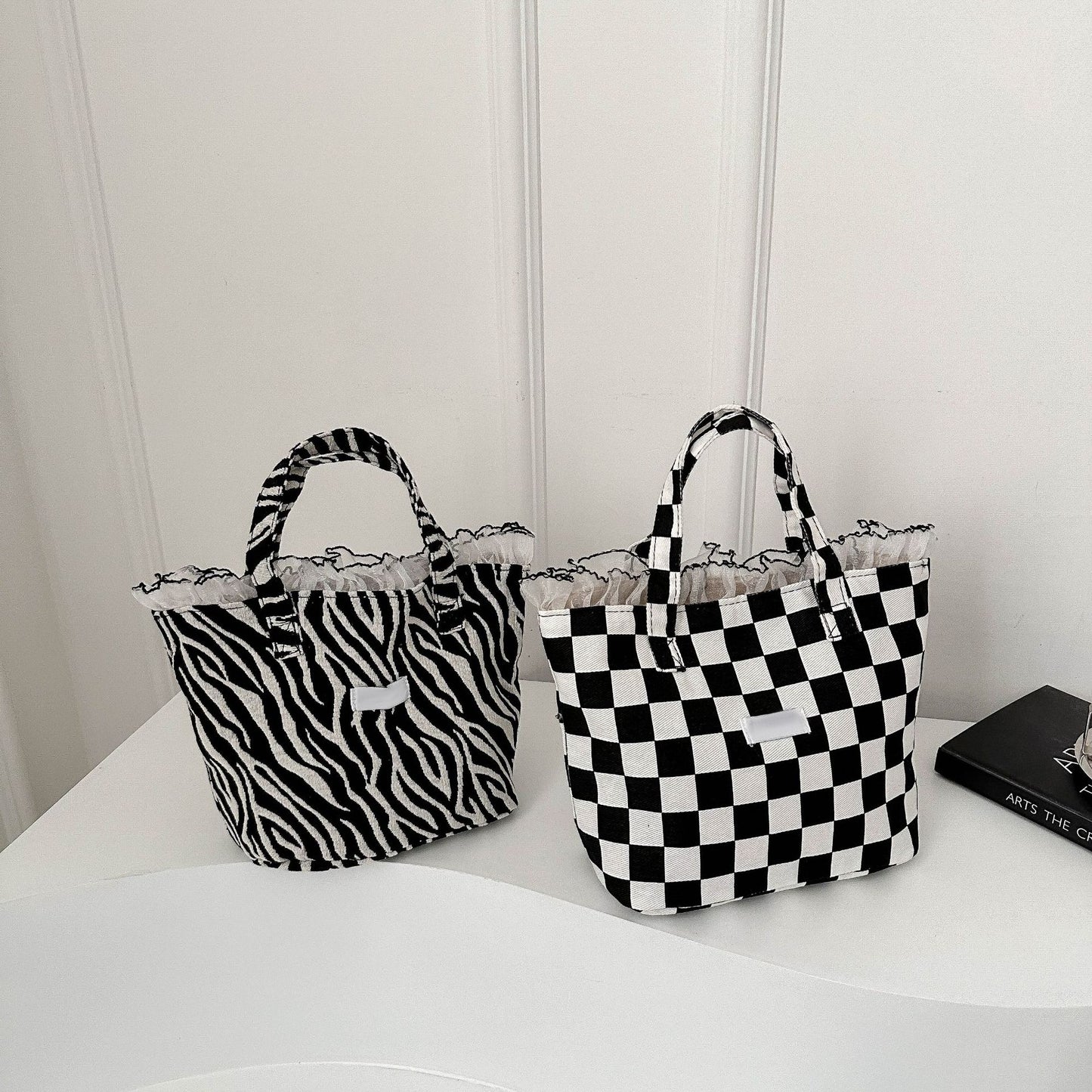 Large Capacity Zebra Pattern Classic Black White Shoulder Bags