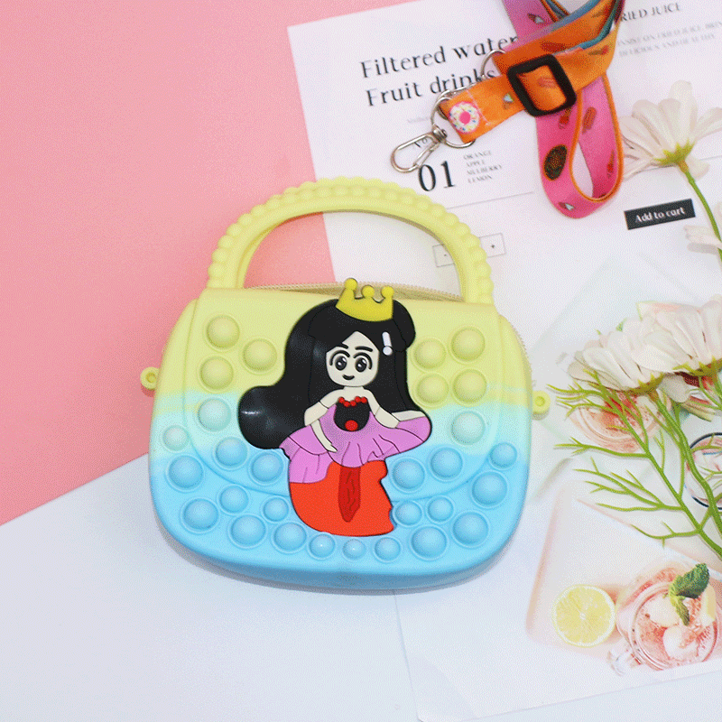 Killer Pioneer Cartoon Color Silicone Portable Children's Coin Purse