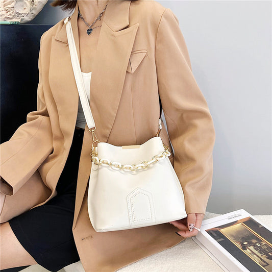 Women's Style Bucket Trendy Fashion Chain Hand Shoulder Bags