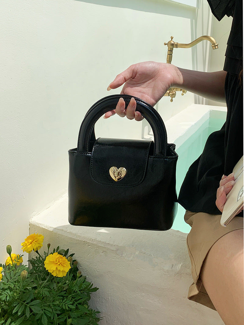 Women's Niche Love Latch Texture Fashion Handbags