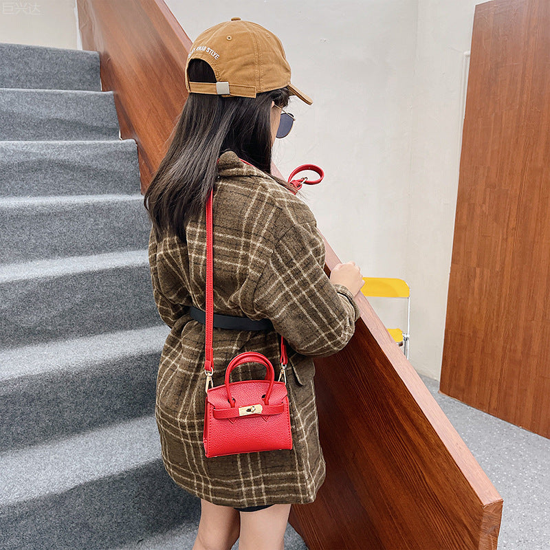 Children's Korean Latch Simple Fashion Mini Western Children's Shoulder Bags