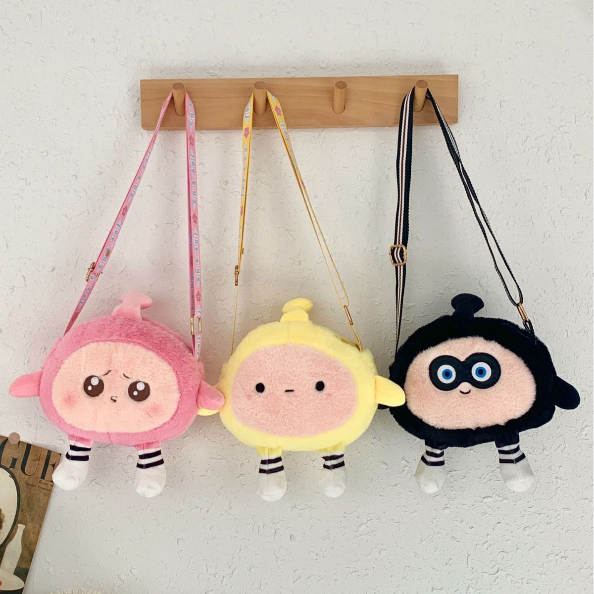 Women's Egg Puff Plush Fashion Personalized Cartoon Shoulder Bags