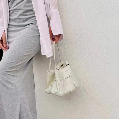 Sacs à bandoulière tendance en cuir tissé de haute qualité pour femmes