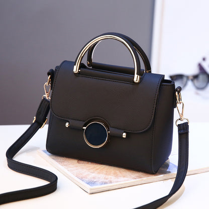 Autumn Fashion Simple Latch Korean Style Shoulder Bags