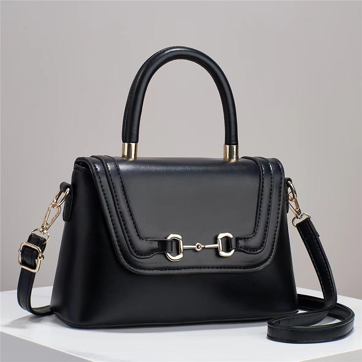 Women's Contrast Color Authentic Leather Tactile Feel Handbags