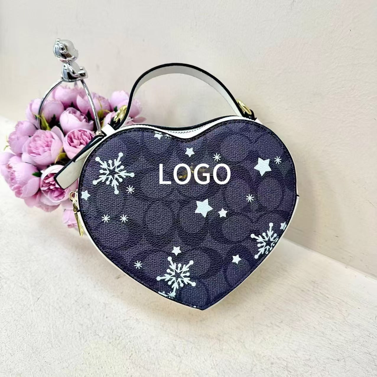 Women's Autumn Cartoon Cute Heart Shape Trendy Crossbody Bags