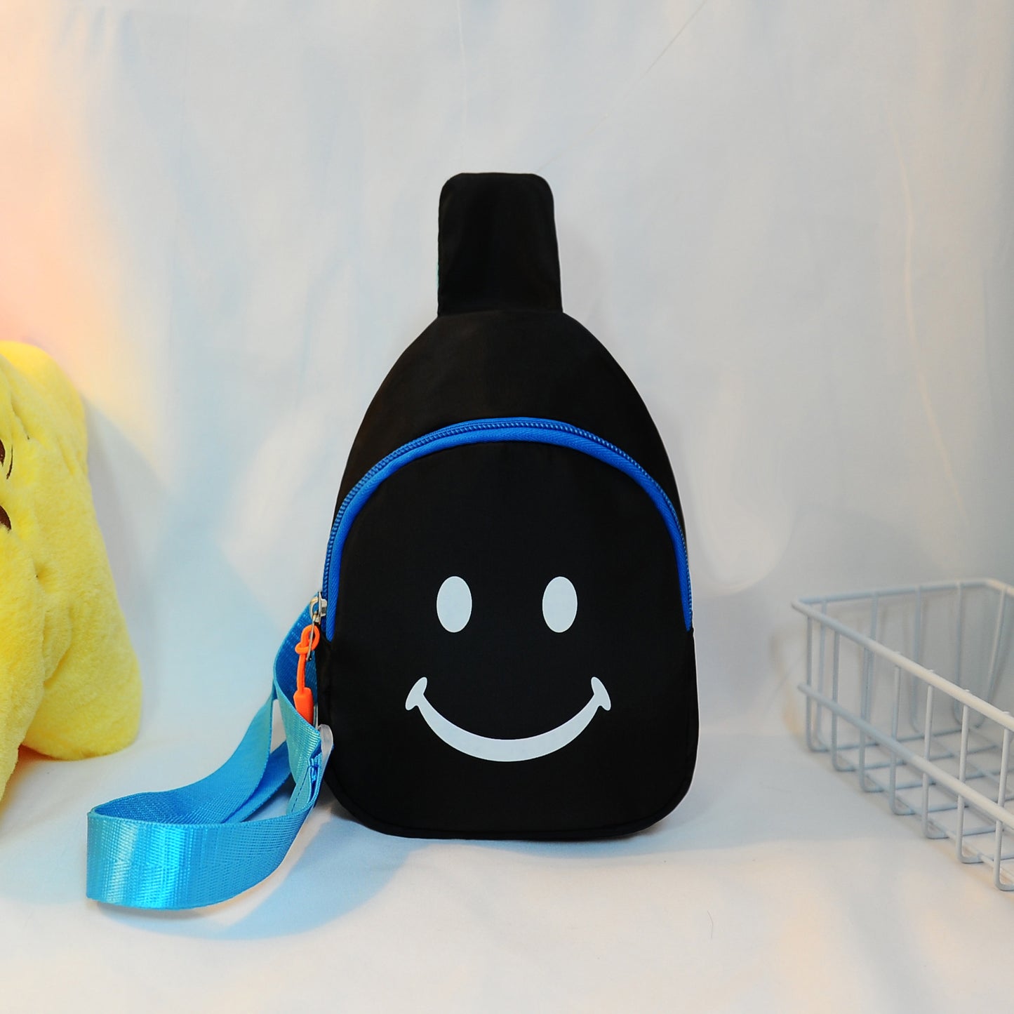 Charming Cool Attractive Smiley Cute Small Children's Shoulder Bags