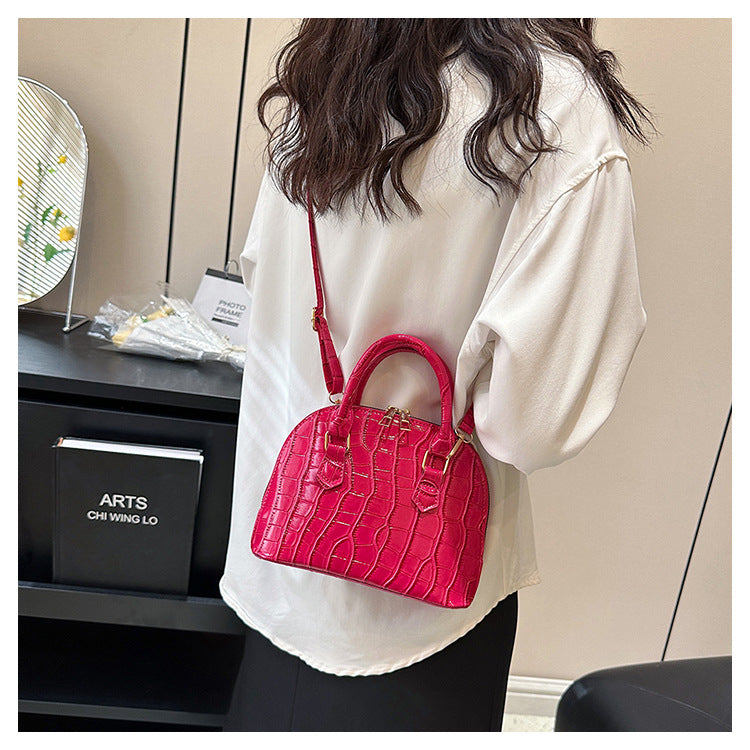 Women's High-grade Solid Color Elegant Crocodile Pattern Shoulder Bags