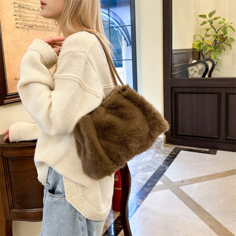 Women's Mink Plush Large Capacity Furry Underarm Crossbody Bags