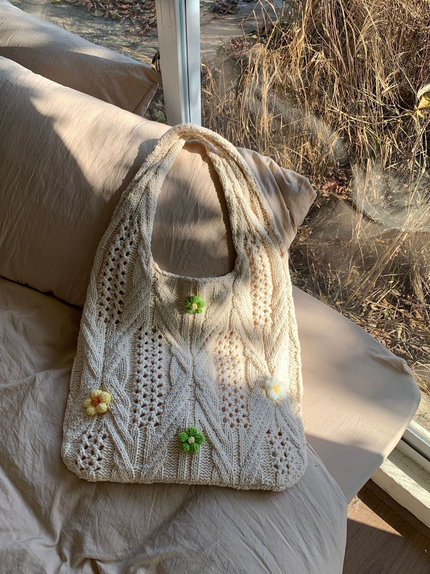 Women's Wool Knitted Woven Flower Minority High-grade Bags