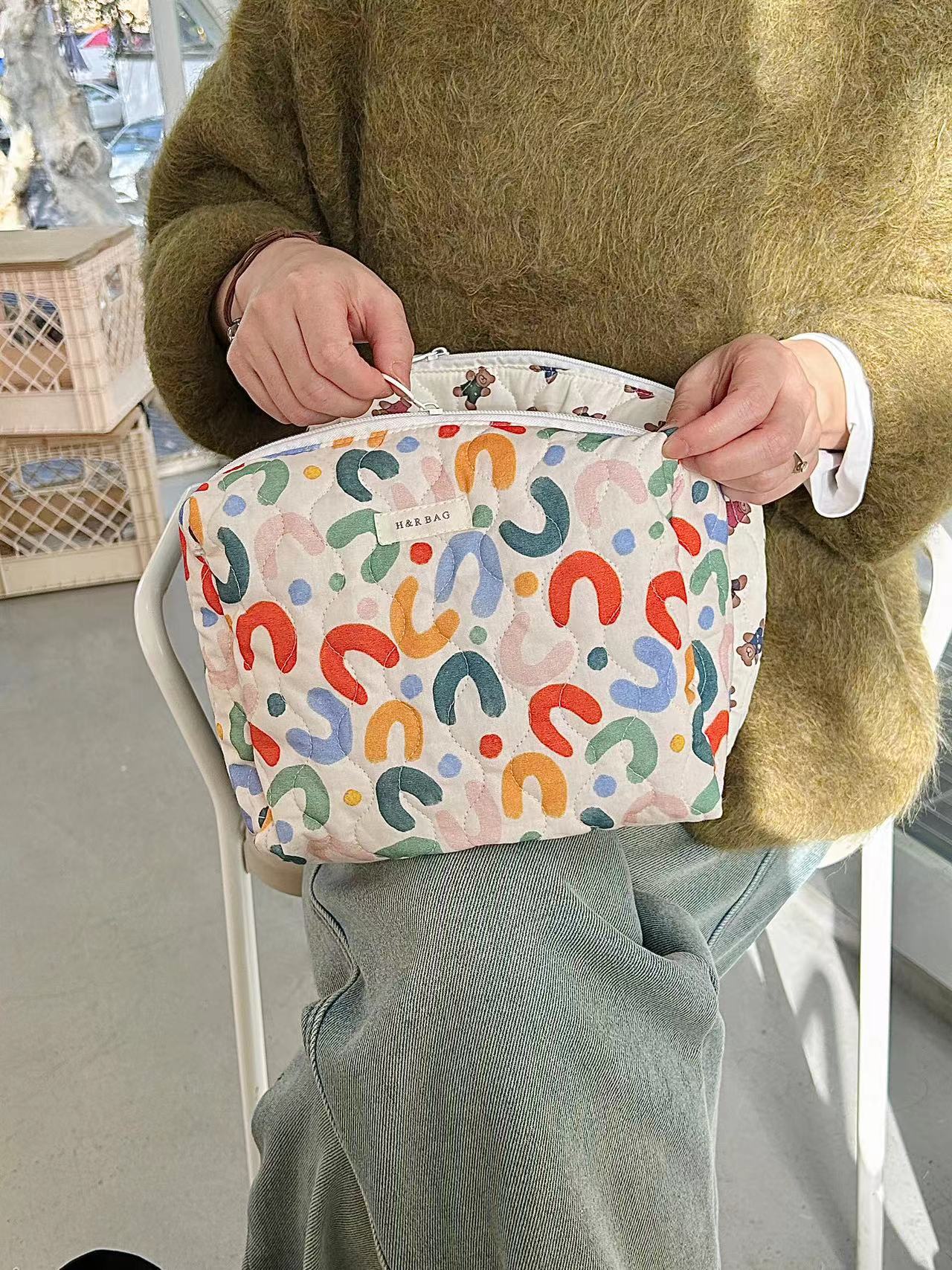 Sacs à main portables de rangement pour cosmétiques en coton matelassé à motifs floraux