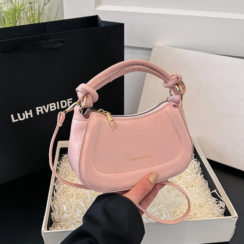 Women's Niche Saddle Trendy Spring Fashion Portable Crossbody Bags